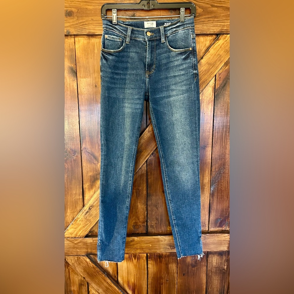 Kensie Vintage Luxe Kelsey High Rise Skinny Jeana | Size 2/26